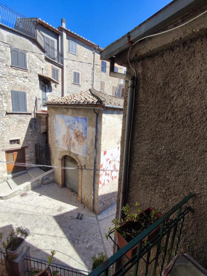 Casa Vacanza Nonna Maria Calvi dell' Umbria Bagian luar foto
