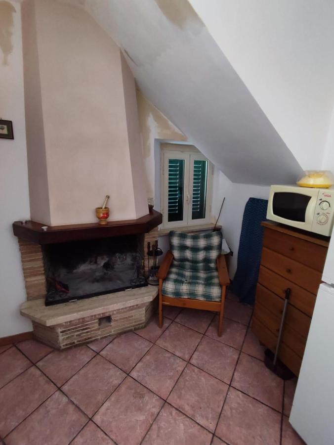 Casa Vacanza Nonna Maria Calvi dell' Umbria Bagian luar foto